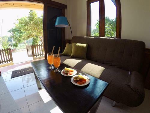 Hostal Sok Villa Namkhan Riverview (apartments)