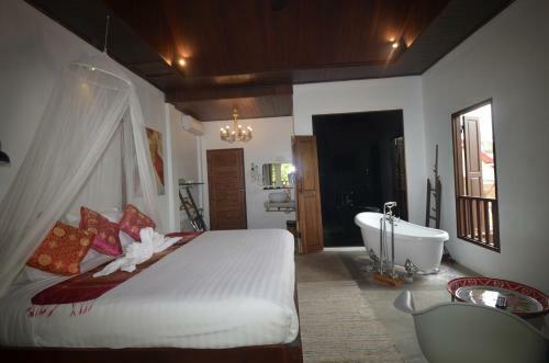 Hotel Moonlight Champa Riverview