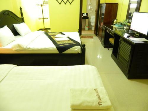 Hostal Thoulasith Guesthouse