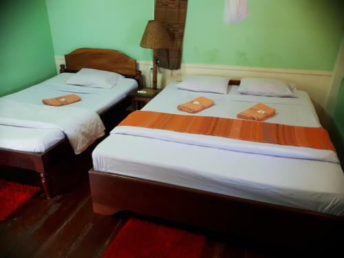 Hostal Anouxa Riverview Guesthouse