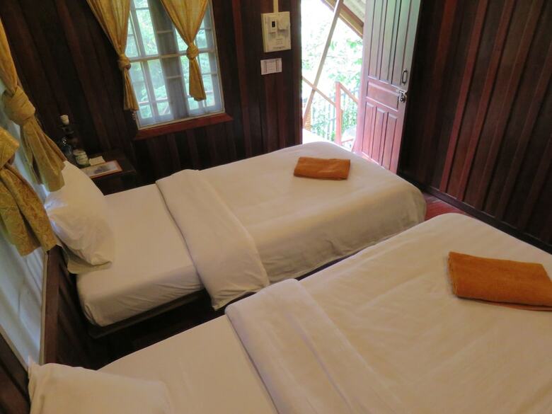 Hotel Namsong Bridge Bungalows