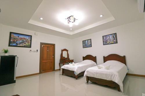 Hotel Padaeng Mountain View Resort