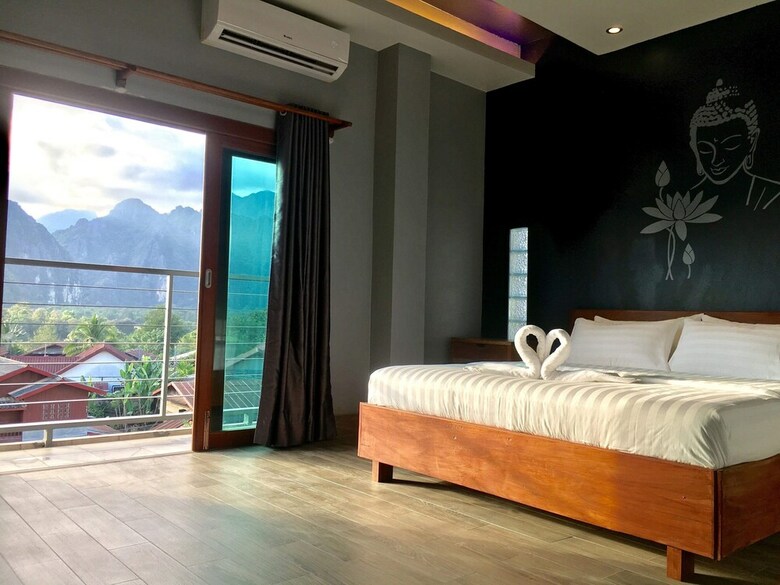 Hotel Faraway Suites