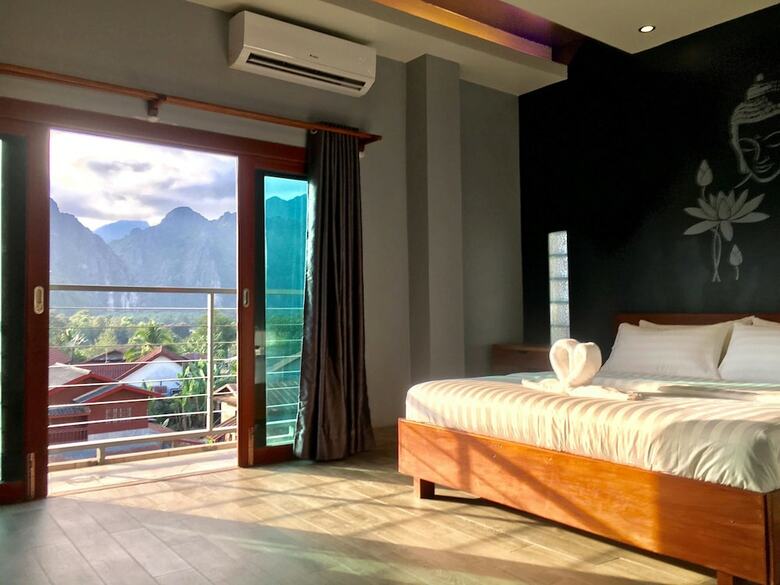 Hotel Faraway Suites
