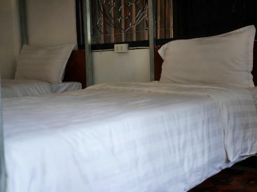 Y Not Laos Hostel