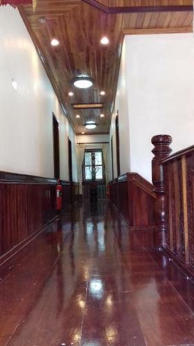 Hotel Villay Vanh Place House