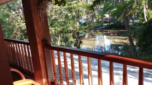 Villa Boua Thong Hotel