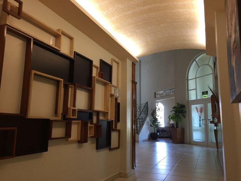 Hotel Best Western Bazarell Inn