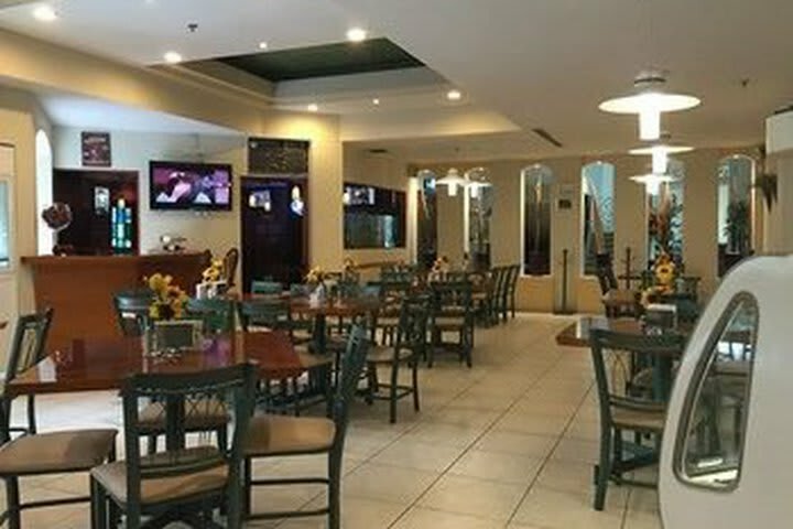 Hotel Best Western Bazarell Inn