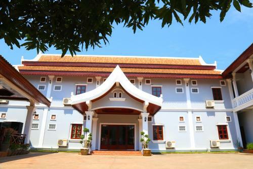 Phanom Hotel