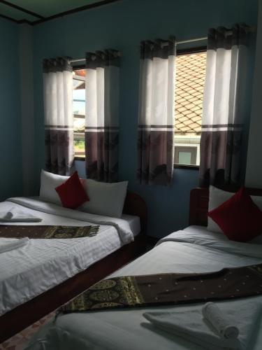 Hostal Sysomphone G.h