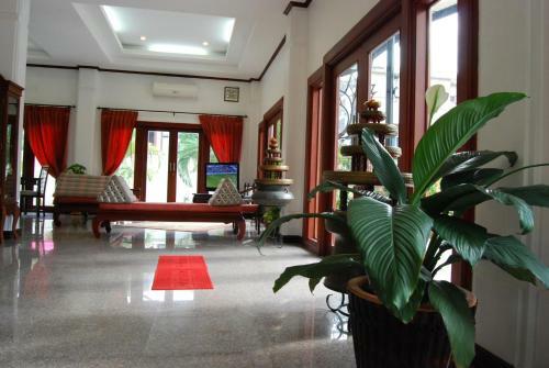 Hotel Vayakorn Inn