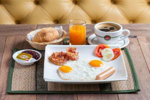 Hotel Sinouk Coffee Resort
