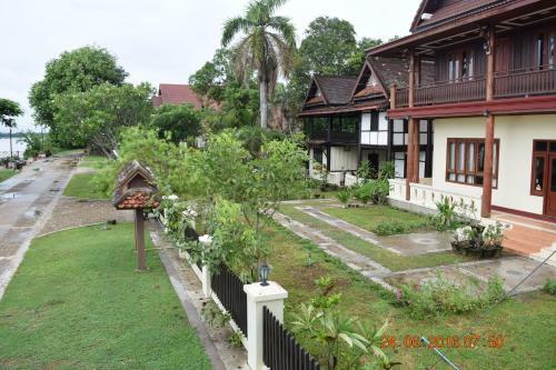 Hostal Kongmany Hotel
