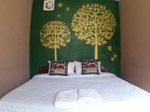 Hotel Ou River House