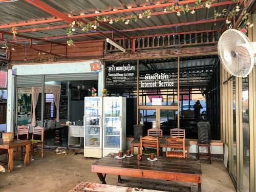 Hostal Soutchai Hostel And Tour Company
