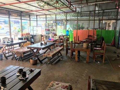 Hostal Soutchai Hostel And Tour Company