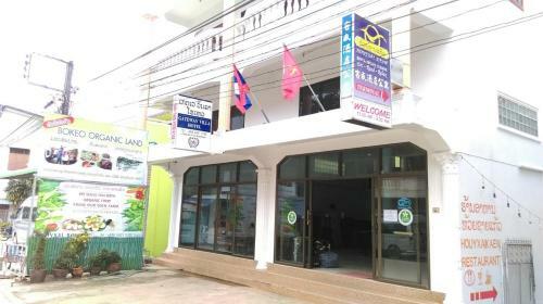 Gate Way Hostel