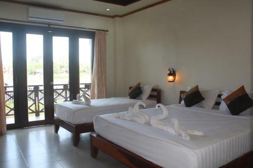 Hostal Sengahloune Villa