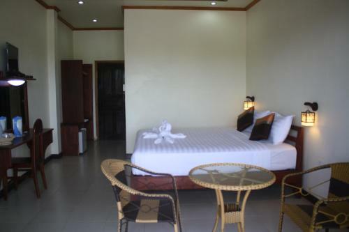 Hostal Sengahloune Villa