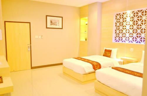 Thatluangview Hotel