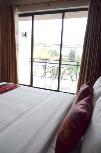 Thatluangview Hotel