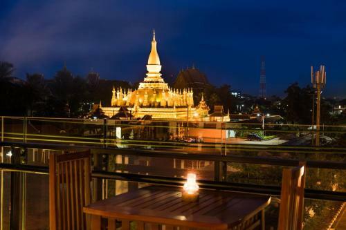 Thatluangview Hotel