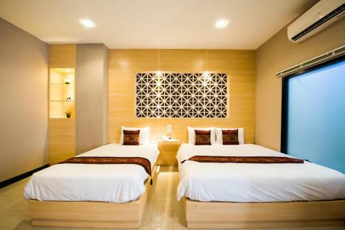 Thatluangview Hotel