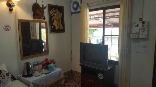 Houayxai Riverside Hotel (phonevichit Guesthouse)