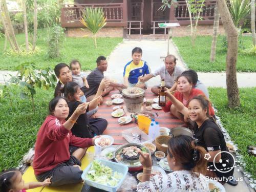 Hostal Dalom Guesthouse