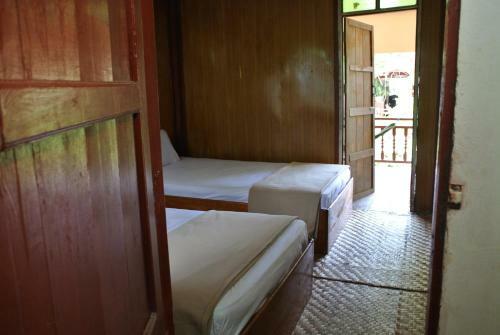 Hostal Dalom Guesthouse