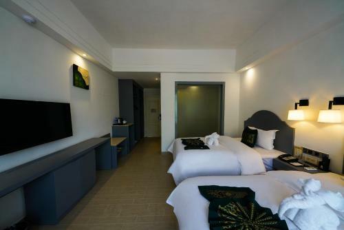 Moding Jing Land Hotel