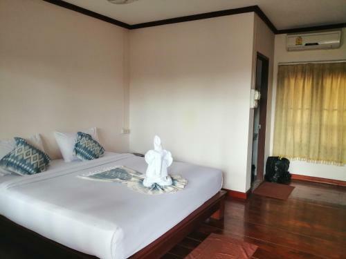 Hostal Phamarnview Guesthouse