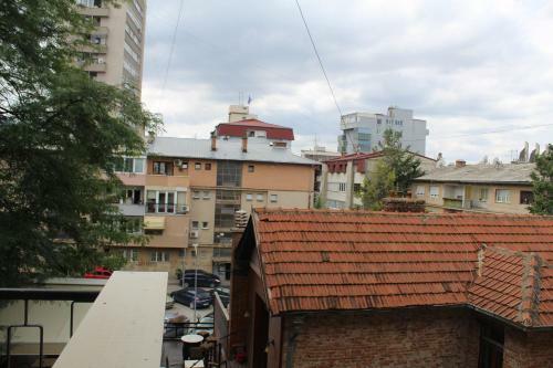 Duku's Apartment