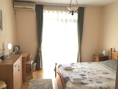 Bed & Breakfast Smile Centre