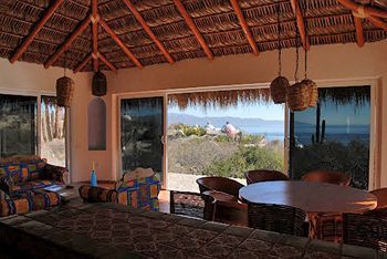 Villa Ventana Bay Resort