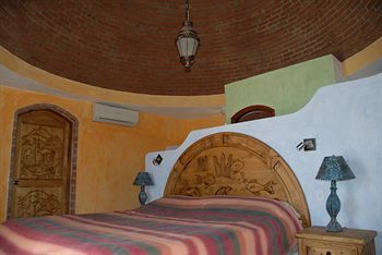 Villa Ventana Bay Resort