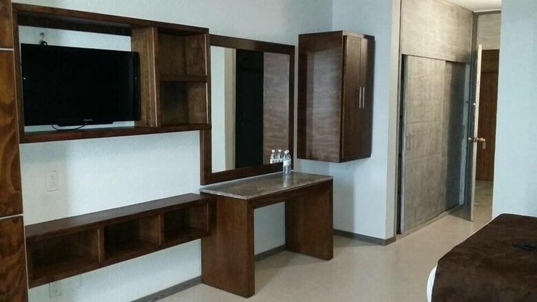 Hotel El Monte