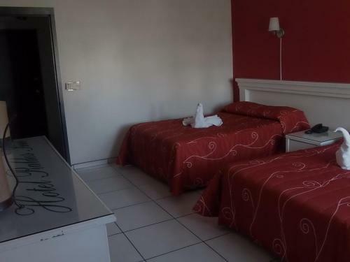 Hotel Raldos Inn