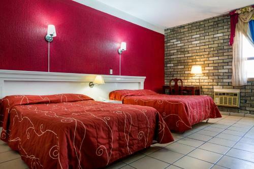 Hotel Raldos Inn