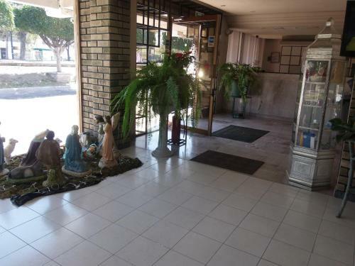 Hotel Raldos Inn