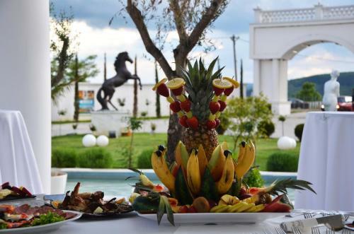 Hotel Queen Vali Palace