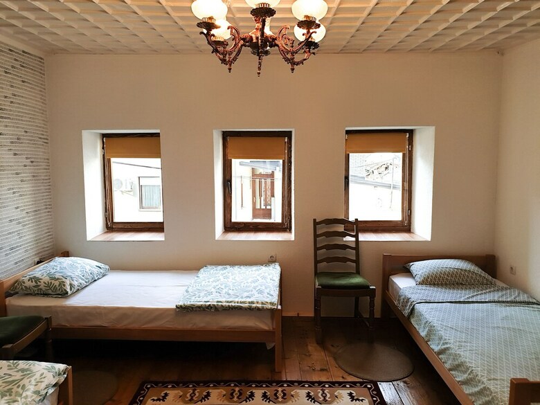 Hostal Kulla Dula Guesthouse