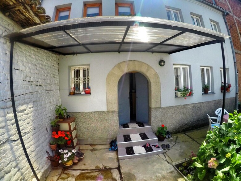 Hostal Kulla Dula Guesthouse