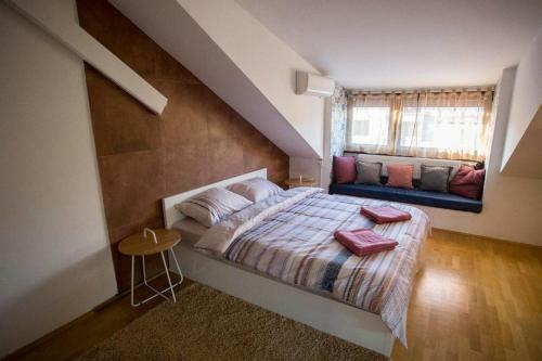 Keypristina Apartments