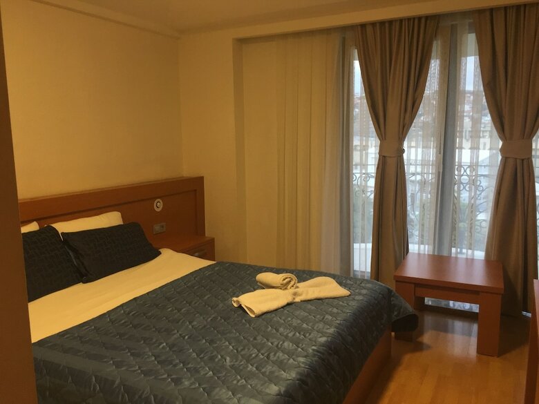 Hotel Real