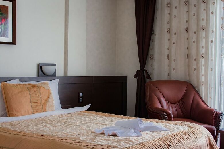 Hotel Real