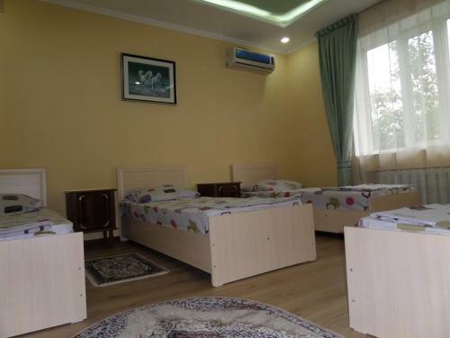 Hostal Freshosh Guest House