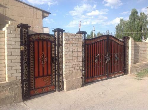 Hostal Guest House Baktygul