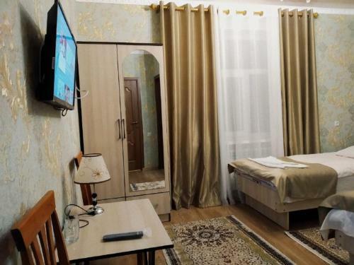 Hostal Compass